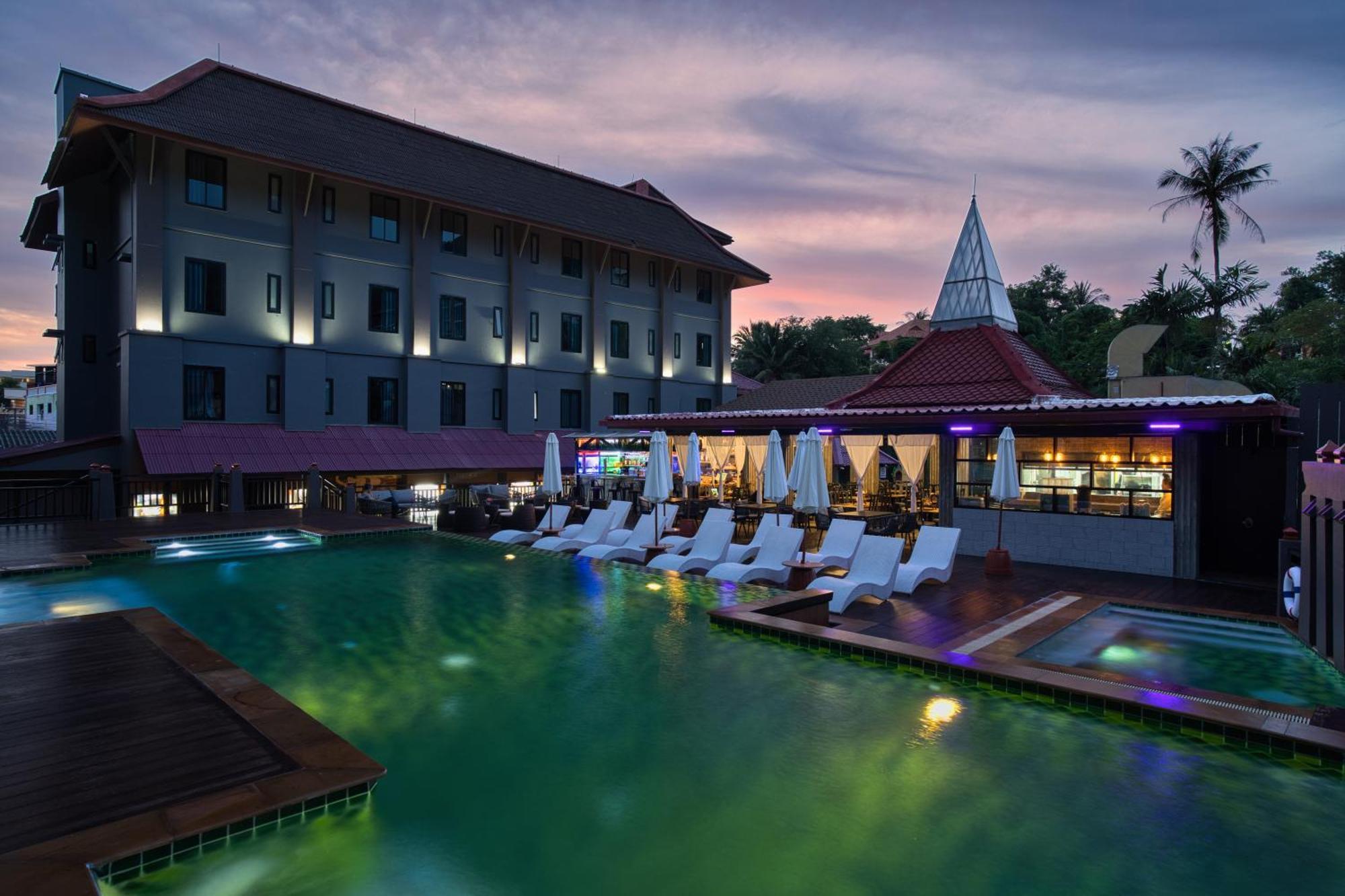Tuana Hotels The Phulin Resort Karon Exterior foto